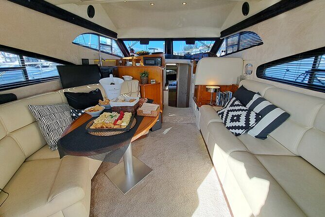 Porto: Luxury Yacht Tour on the Douro River - Sunset or Daytime - Price and value: why $59.28 can be a smart move