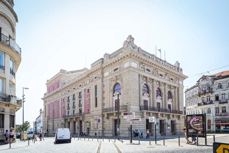 Porto: Magic Train Tour and Port Wine Cellar with Tastings - Audio and timing realities: small hiccups to plan around