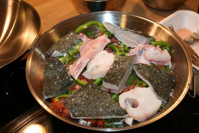 Porto Market Tour & Cooking Class - Half Day - Market shopping in Porto: seasonal choices and seafood-first thinking