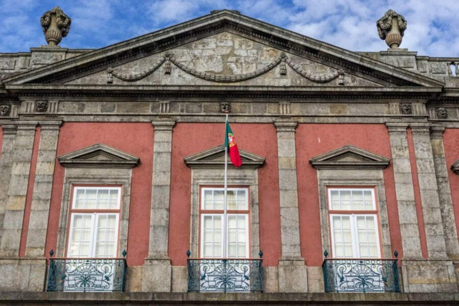 Porto: National Museum Soares dos Reis E-Ticket & City Tour - Your e-ticket and smartphone app: how to avoid the usual first-day headaches