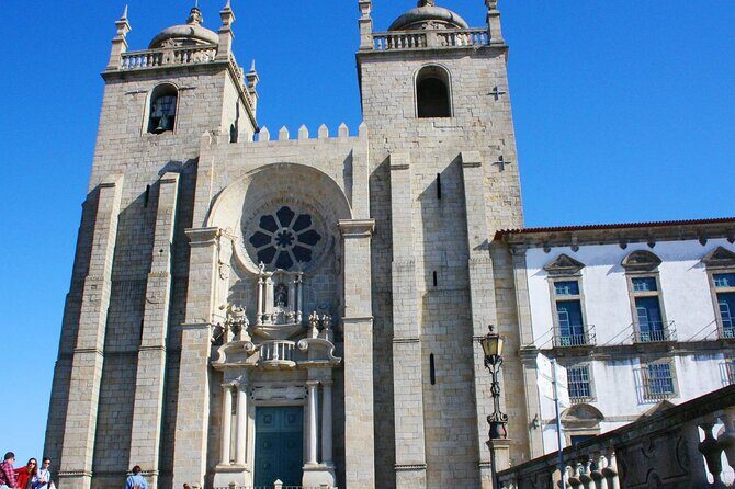Porto Old Jewish Quarters Half-Day Walking Tour - The synagogue situation: what to expect (and what not to expect)