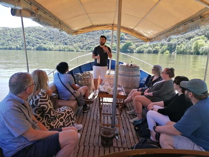Porto: Premium Douro Valley Small-Group Tour, Cruise & Lunch - The N222 Viewpoints and Quick Stops at Peso da Régua