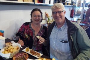 Porto Private Food & Wine Walking Tour with Market & Tastings - Mercado do Bolhão: local snacking with green wine and preserved fish