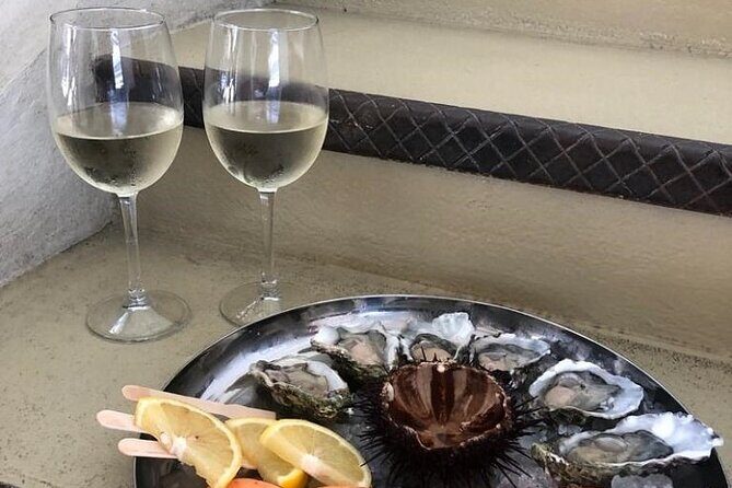 Porto Private Gourmet Food & Wine Historic Tour with a Sommelière - Key things to know before you go