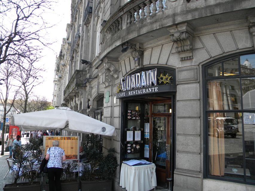 Porto: Private Half-Day as a Local Experience - Coffee and monastery time: a balanced rhythm, not a checklist