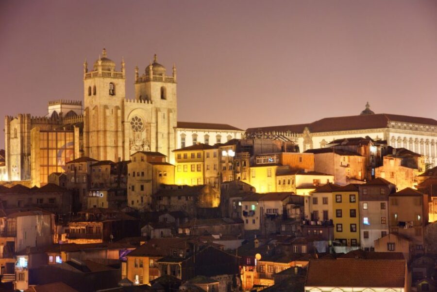 Porto: Private Sunset Walking Tour with Port Wine and Views - Jardim do Morro at golden hour: Port and river views to close