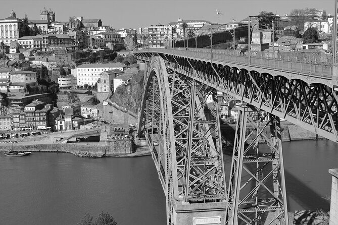 Porto Private Tour - Driving, comfort, and pacing: the real advantage of Latours-style private touring