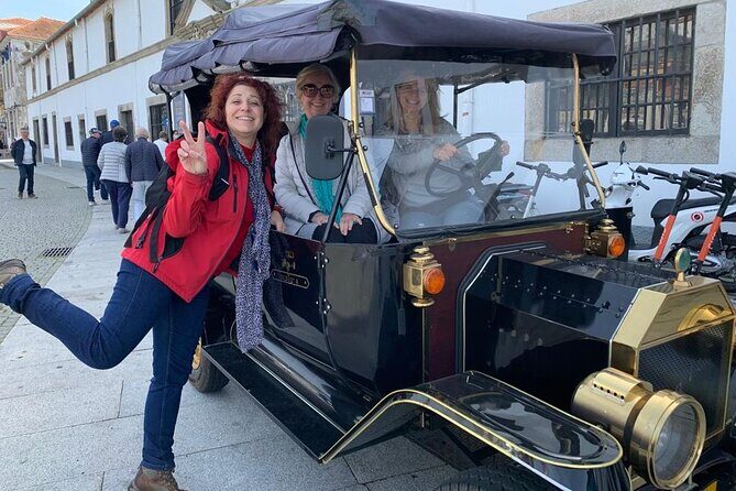 Porto: Private Tour to the Historic Center in a Classic Car - Atlantic fort vibes: São João Baptista and the Cheese Castle