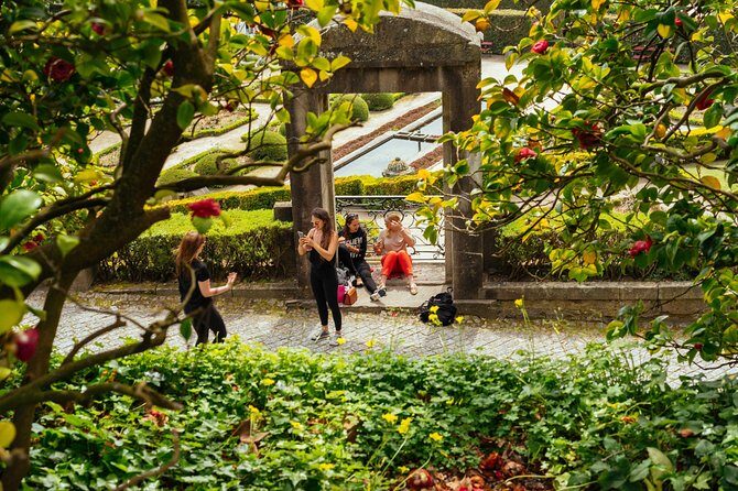 Porto: Private Tour with Locals – Highlights & Hidden Gems - São Bento Train Station: more than a photo stop