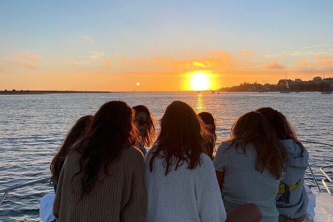 Porto: Private Yacht Cruise with Local Wine, Snacks and 6 Bridges - From Freixo to the Bridges: The Big Idea Behind This Cruise