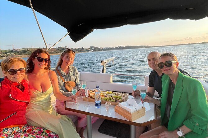 Porto: Private Yacht Cruise with Local Wine, Snacks and 6 Bridges - Who Should Book This Yacht Cruise in Porto?