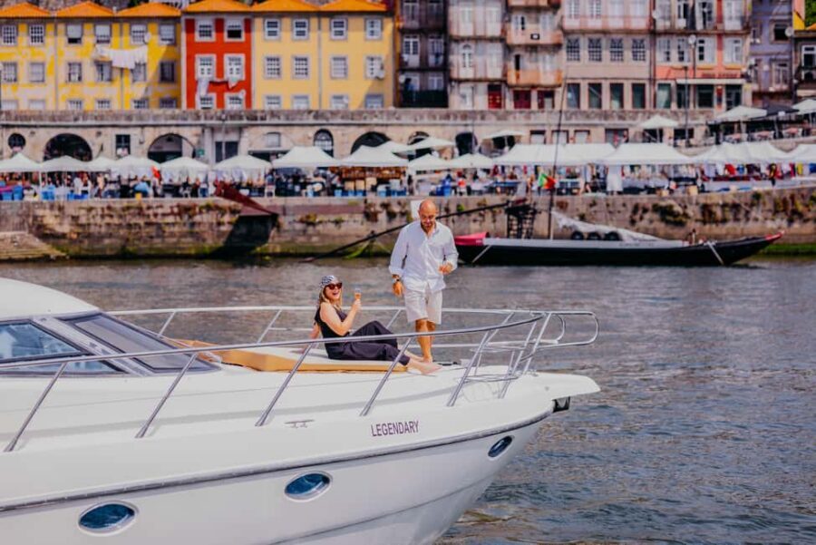Porto: Private Yacth Cruise with Wine, Snacks & 6 Bridges - Key highlights at a glance