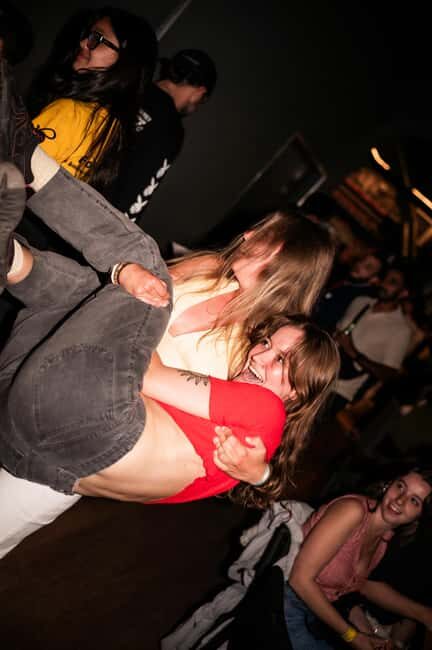 Porto: Pub Crawl with 7 Drinks, Games, and VIP Club Entry - The Included Drinks: Beer, Sangria, Shots (and Why That Mix Works)