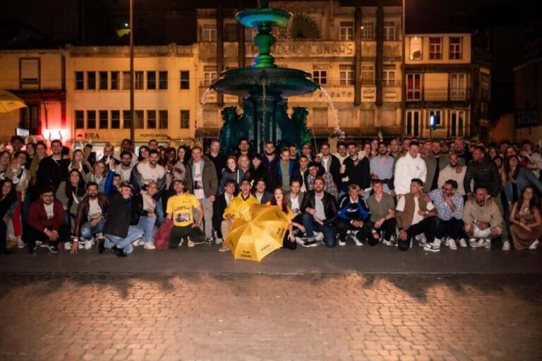 Porto: Pub Crawl with 7 Drinks, Games, and VIP Club Entry - Where It Starts: Fonte dos Leões and the Route Setup