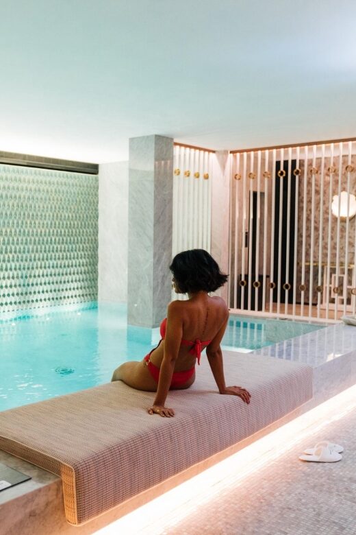 Porto: Relaxing by the pool, sauna and steam room - Hygiene, comfort, and the welcome that sets the tone