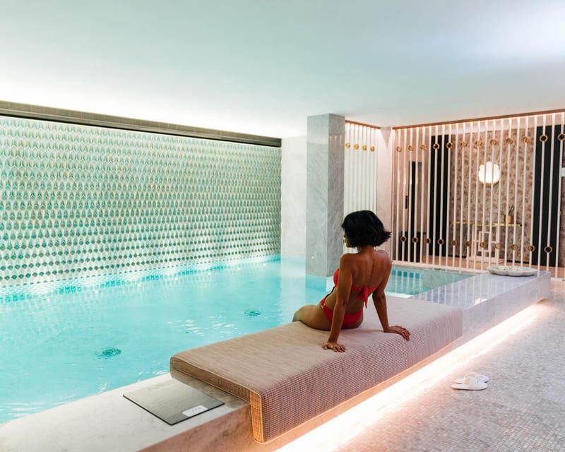 Porto: Relaxing by the pool, sauna and steam room - Your one-hour circuit in the Acqua Area