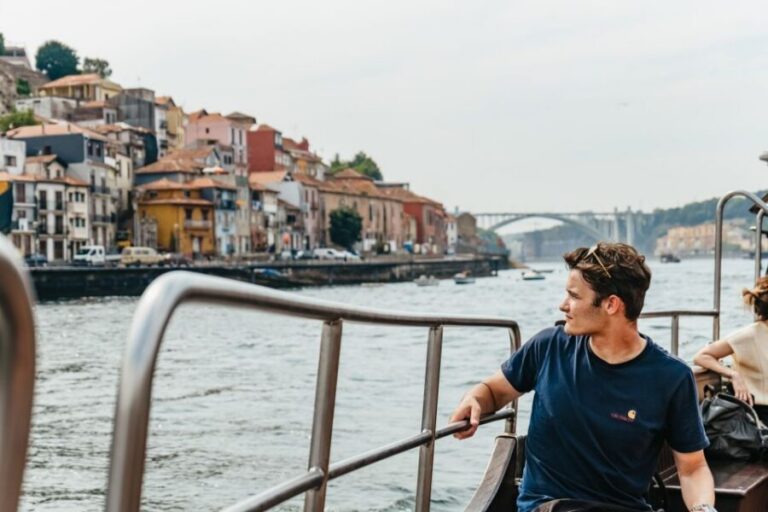 Porto: River Douro 6 Bridges Cruise - Porto vs Gaia departure: picking the easier start