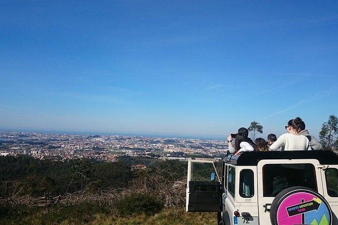 Porto: Small Group 4x4 Tour in Oporto Mountains - Offroad - The 4x4 ride itself: what to expect when the road gets rough