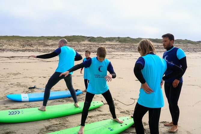 Porto Surf Lessons with transportation - Porto Surf Lessons with Transportation: what you’re really buying