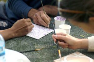 Porto Tile Painting Workshop in artist studio - How the 2-Hour Workshop Feels in Real Time