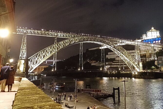 Porto, unveiling the city | walking tour | city gems - Horto das Virtudes garden, Ribeira square, and crossing Dom Luís I