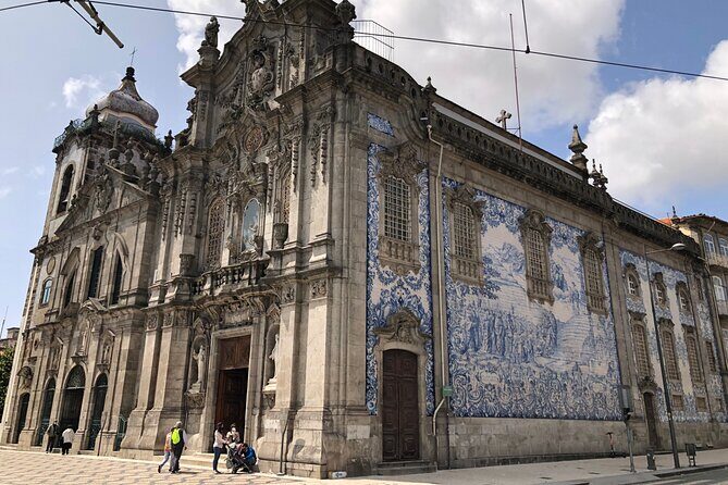 Porto Walking Tour - Starting at São Filipe de Nery: how the walk sets your bearings