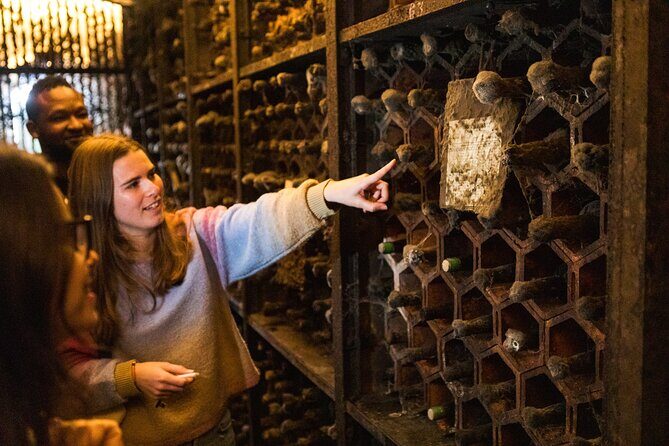 Porto Wine & Dine: Port Wine Cave Food Tour with Eating Europe - Trigo Doce pastries: a sweet cultural warm-up