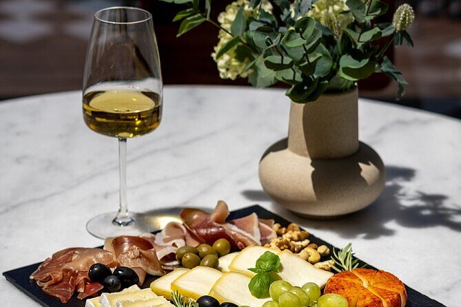 Porto Wine Tasting Experience with Portuguese Tapas Plate - Price and value: what $36.28 buys you