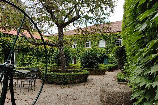 Premium Douro Valley Small-Group Tour, Wine Tasting, Lunch & Boat - Price and value: what you’re actually paying for