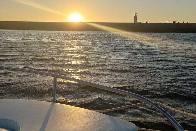 Private Boat Tour on the Douro River at Sunset - Bridge After Bridge: How Porto Looks Different From Under the Arches