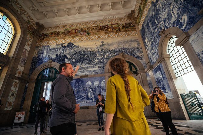 Private City Kickstart Tour: Porto - A 90-minute Porto kickstart with just you and a local guide