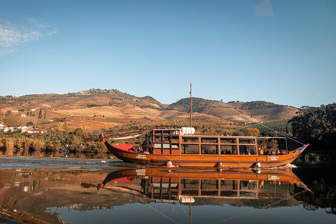 Private Douro Valley Tour: Boutique Winery & River Cruise - Pinhão lunch: where the day slows down on purpose