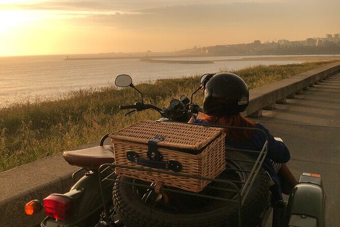 Private Sidecar Sunset & Drinks! - Stop 2: Blue tiles at Igreja da Confraria das Almas do Corpo Santo