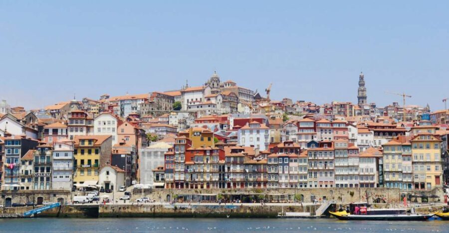 Private Walking Tour in Porto incl. Livraria Lello ticket - Mercado do Bolhão: Where Porto Shops and Eats Like It Lives There