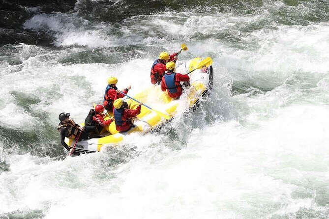 Rafting at Paiva River - Paiva River rafting near the Paiva Walkways: what makes it special