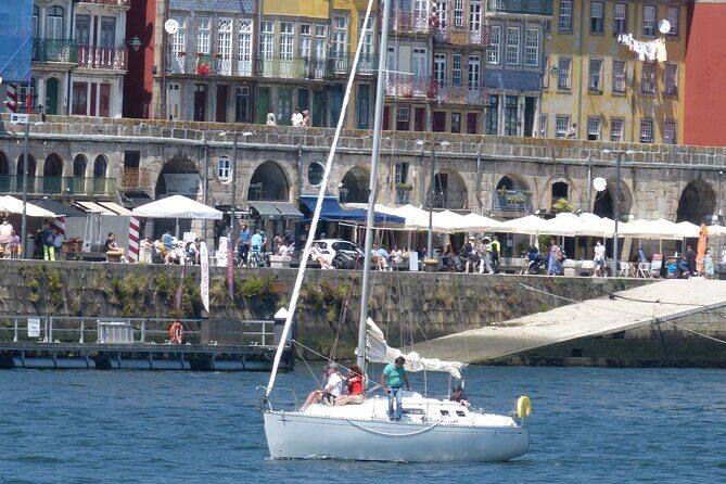 Sailing boat trip on the coast of Porto and on the river Douro - How the sailing works: sails depend on wind and safety