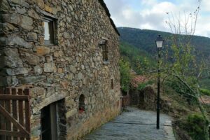 Schist Villages of Lousã Mountain, half-day from Coimbra - The half-day rhythm: what 4 hours really feels like