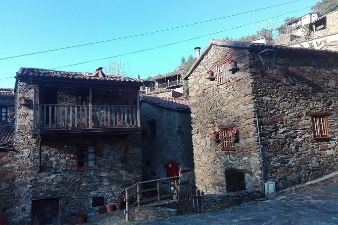 Schist Villages of Lousã Mountain, half-day from Coimbra - Stop 1: Cerdeira and the art-and-crafts story of schist rebuilding