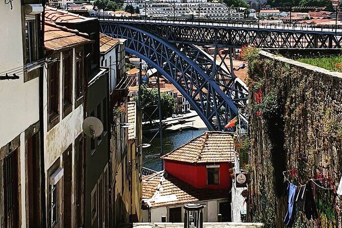 Secret Sites of Porto 3-Hour Walking Tour - Sé do Porto cathedral terrace: where the best views feel earned