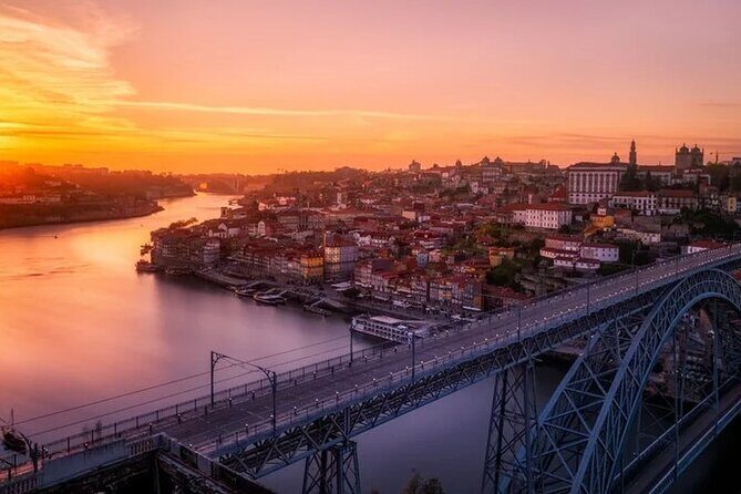 Semi Private Oporto Fado Show with Dinner - Praça da Ribeira: dinner plus fado, built as one evening