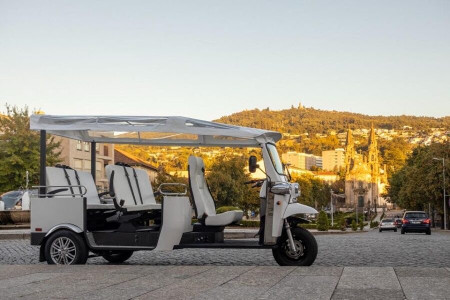 Sightseeing Tours by Electric Tuk-Tuk in Guimarães - Why an Electric Tuk-Tuk Works So Well in Guimarães