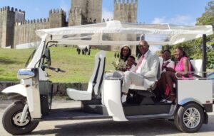 Sightseeing Tours by Electric Tuk-Tuk in Guimarães - How the Local Guide Shapes the Experience (and the Stops)