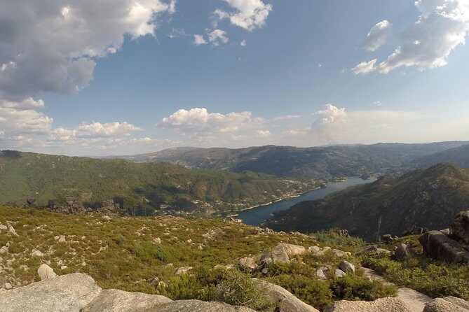 Small Group Geres National Park Full Day with picnic from Porto - Weather changes: plan-B that keeps the day good