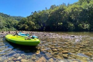 Stand-up-Paddle tour in Paiva river - Your 3-hour rhythm: from board basics to the 6 km paddle