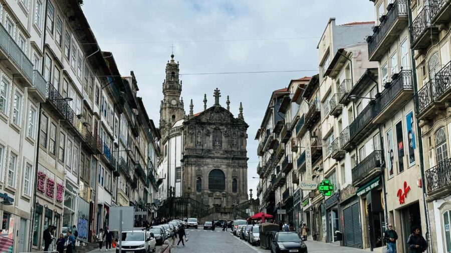 The Beautiful Story of Porto: Guided Tour with Entry Tickets - Clérigos Church and Tower: the landmark that pulls your perspective upward