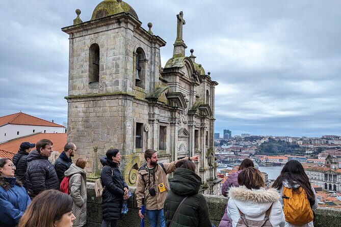 The Unvanquished Tour in Porto City Center - A 2.5-Hour Porto Intro That Starts on Aliados