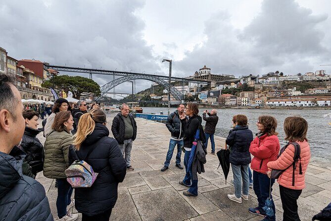 The Unvanquished Tour in Porto City Center - Porto’s Stories in Places You Might Walk Past