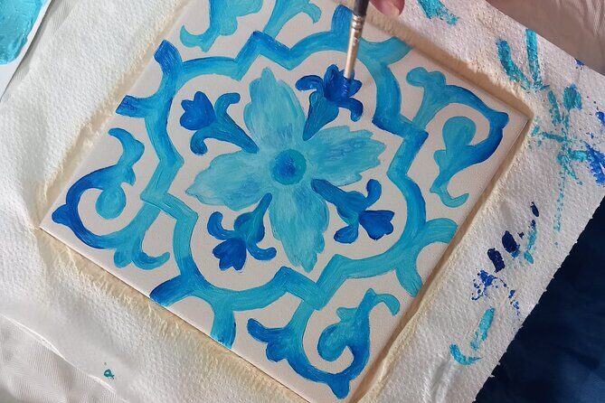 Tile Painting and Cocktails in Downtown Porto - The Two-Hour Flow: History, Tile Styles, and Your Painting Plan