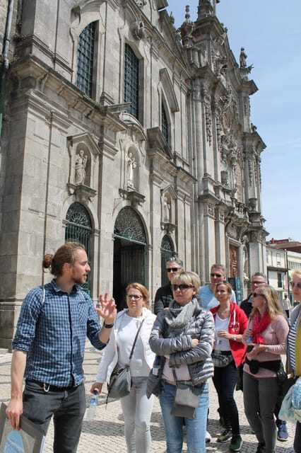 Walking tour discover Porto's center in German (max. 12 pax) - FAQ