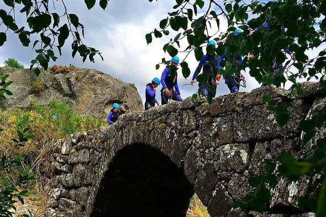 Water Canyoning - The 7-meter cave waterfall: why this stop is the whole point